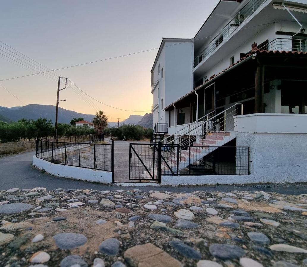 Thassa Beach Apartment No1 Leonídion Zewnętrze zdjęcie
